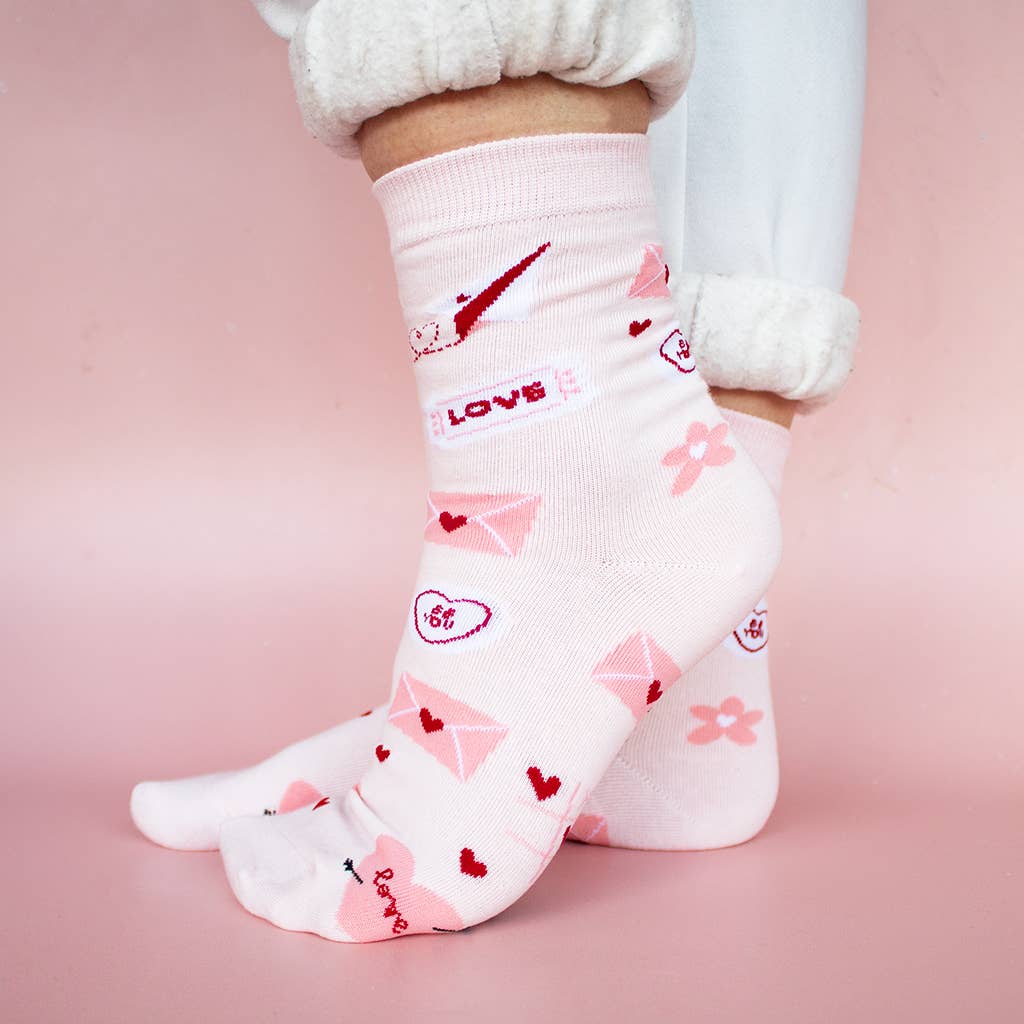 Love Pattern TreatBox Socks