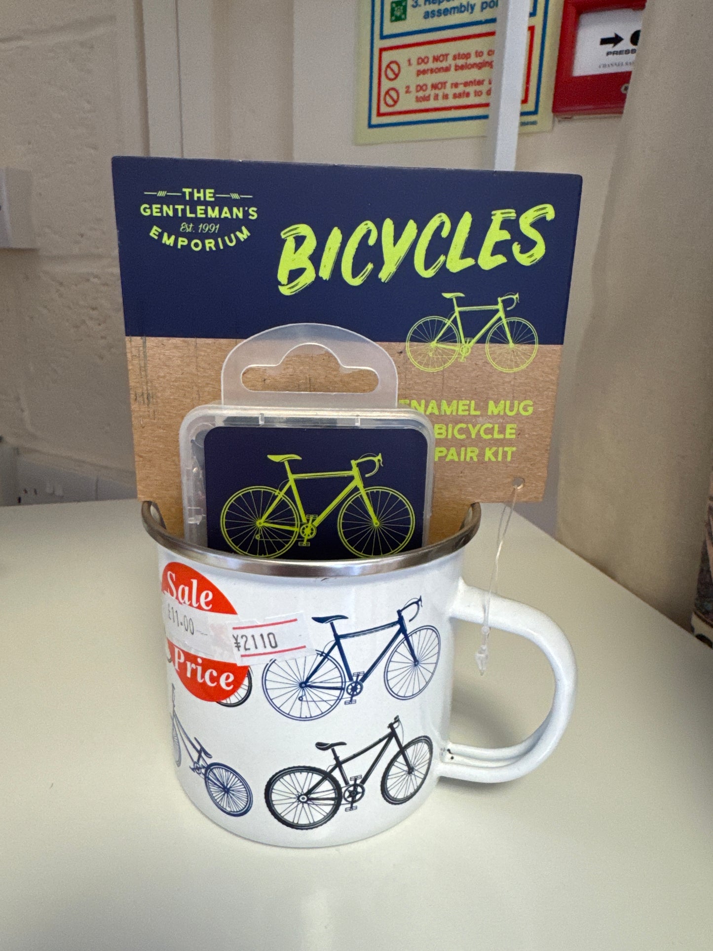 Bicycle Enamel Mug& Bicycle Repair Kit