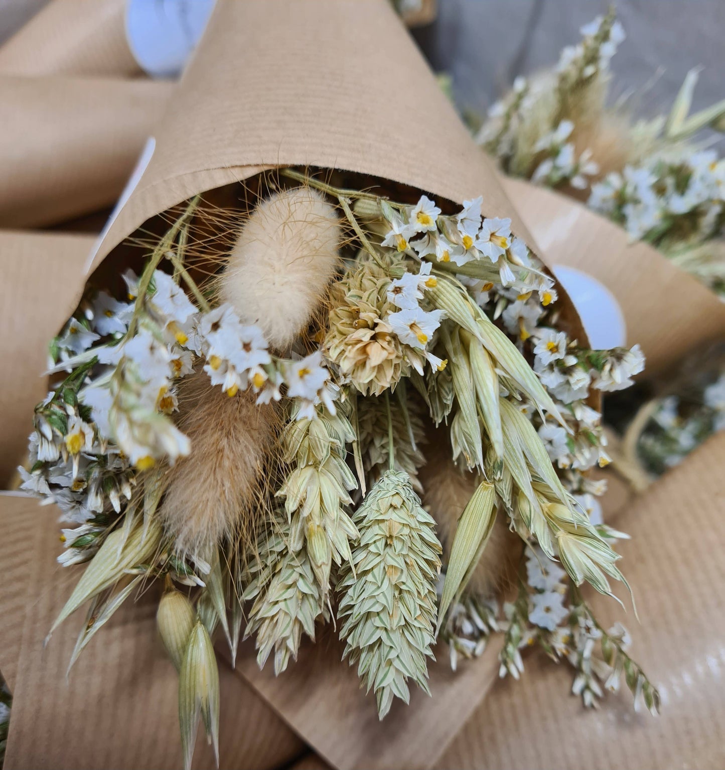 Natural dried flower mini bunches