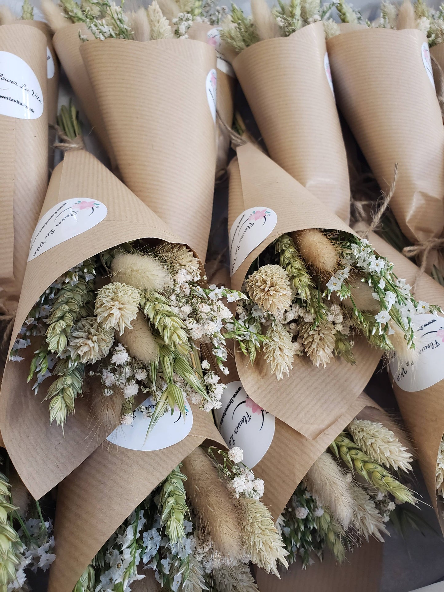 Natural dried flower mini bunches
