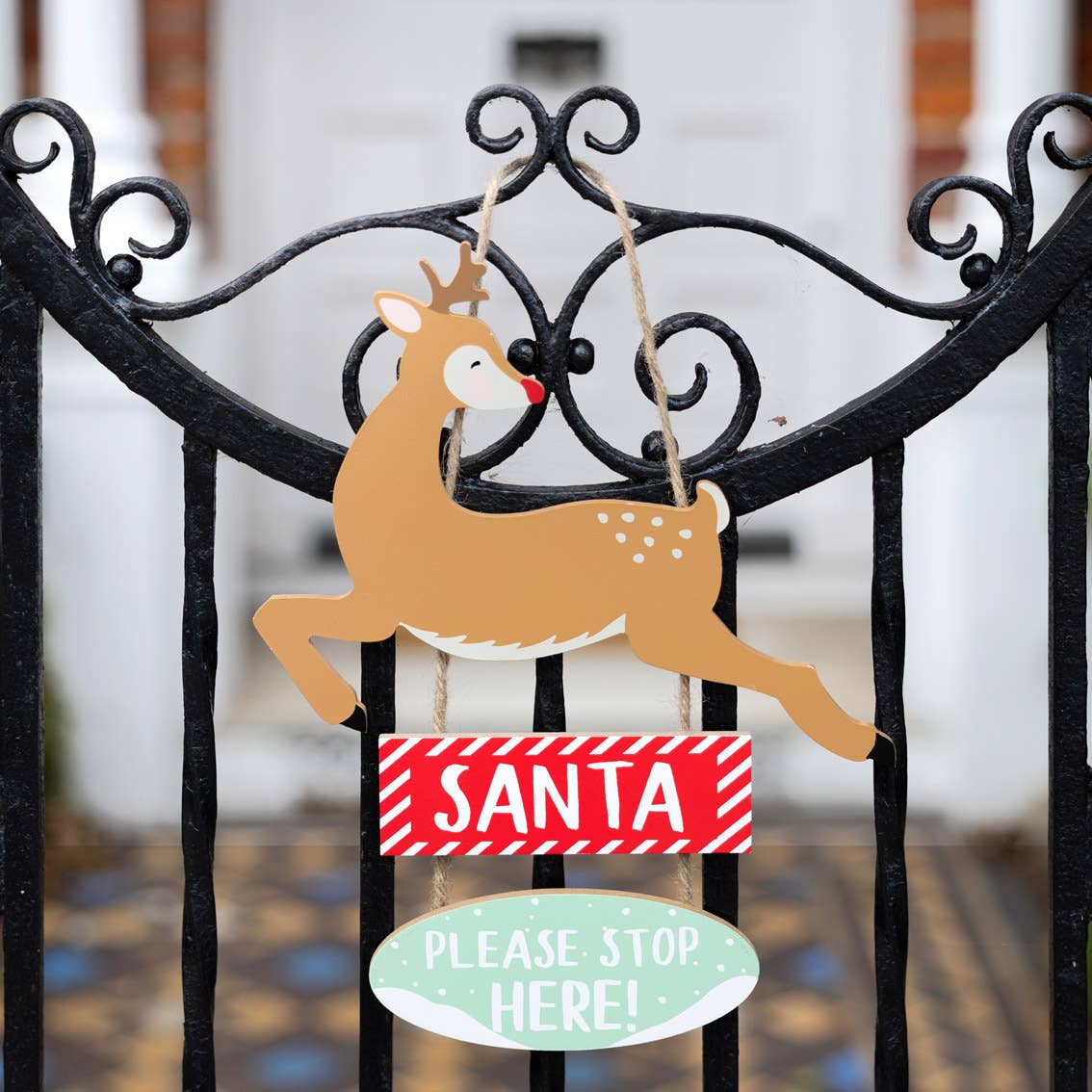 Wooden Santa Stop Here Sign | Christmas Décor |